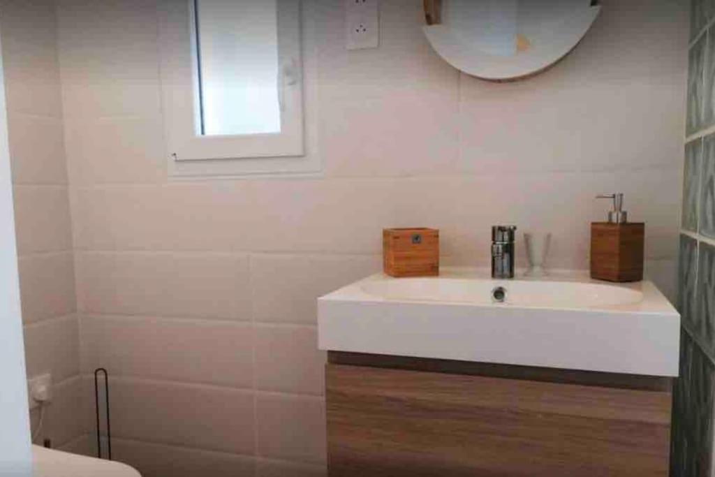 Maisonnette Pour 2 Personnes - Vue Mer - Plage A 100 Metres 普劳巴兹拉内克 外观 照片